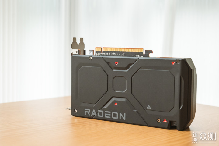 首发￥2149起!!! AMD Radeon RX 7600 显卡_新浪众测