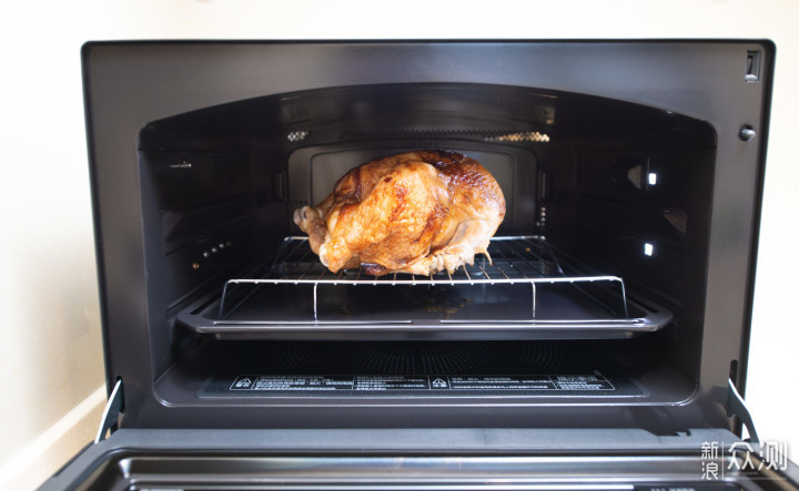 会自动AI烹饪的水波炉，和微蒸烤机区别在哪里_新浪众测