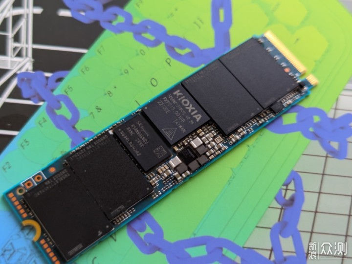 铠侠EXCERIA Pro SE10 1T NVMe SSD实测！_新浪众测