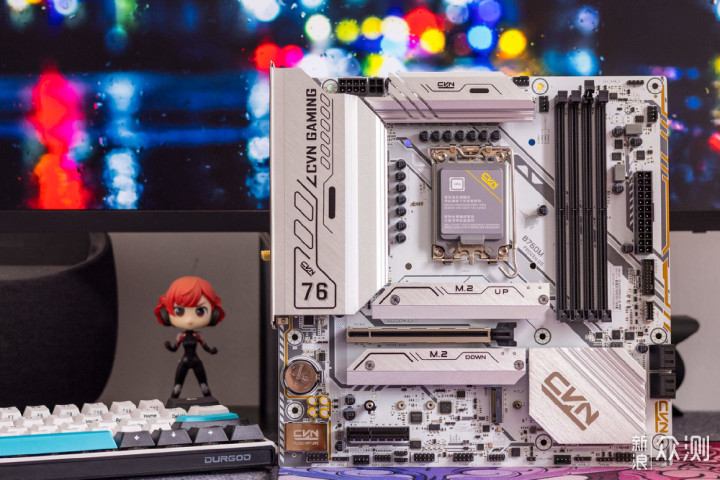 13代酷睿＋索泰RTX 4070 欧泊白打造Dream PC