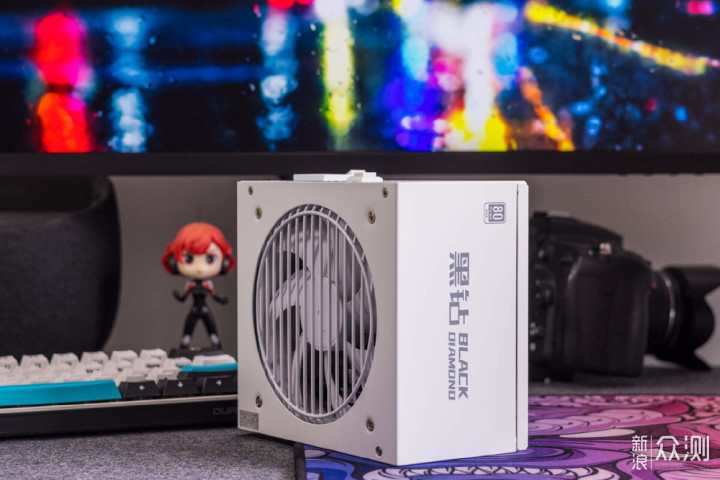 13代酷睿＋索泰RTX 4070 欧泊白打造Dream PC