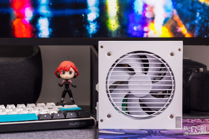13代酷睿＋索泰RTX 4070 欧泊白打造Dream PC