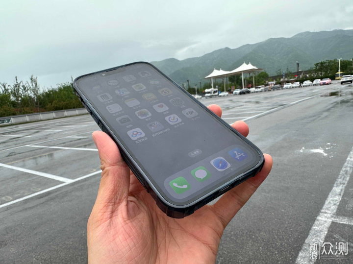 iPhone系列“优质”手机壳，耐尔金表现不一般_新浪众测