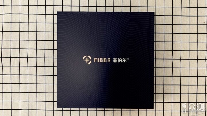 未来尽收眼底--FIBBR DP2.1版 电竞级8K超请线_新浪众测