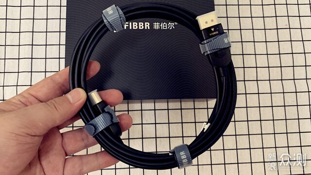 未来尽收眼底--FIBBR DP2.1版 电竞级8K超请线_新浪众测