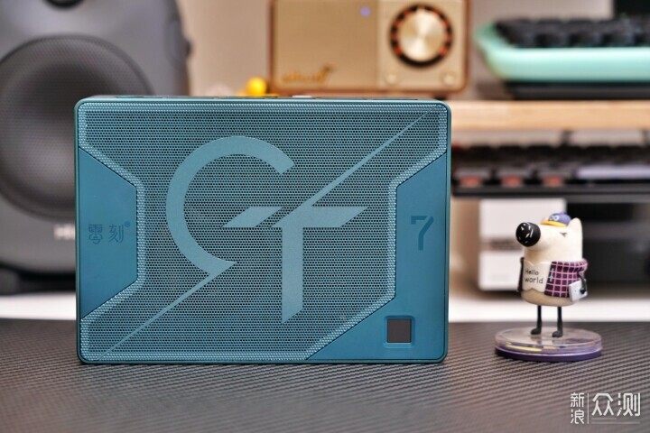 零刻GTR7迷你电脑主机分享：全面升级性能更强_新浪众测