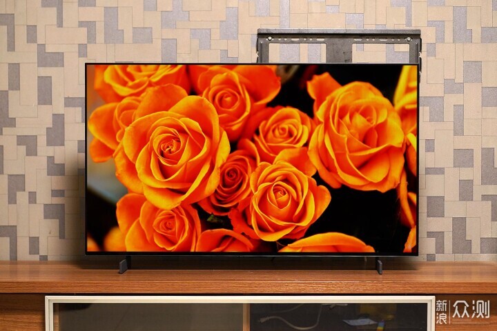 4K+120Hz的OLED电视太绝了，LG OLED C3体验_新浪众测