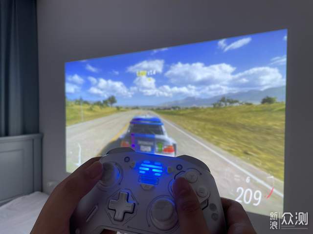 AOC旗舰新品K1S激光投影：2500CVIA流明_新浪众测