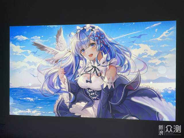 AOC旗舰新品K1S激光投影：2500CVIA流明_新浪众测