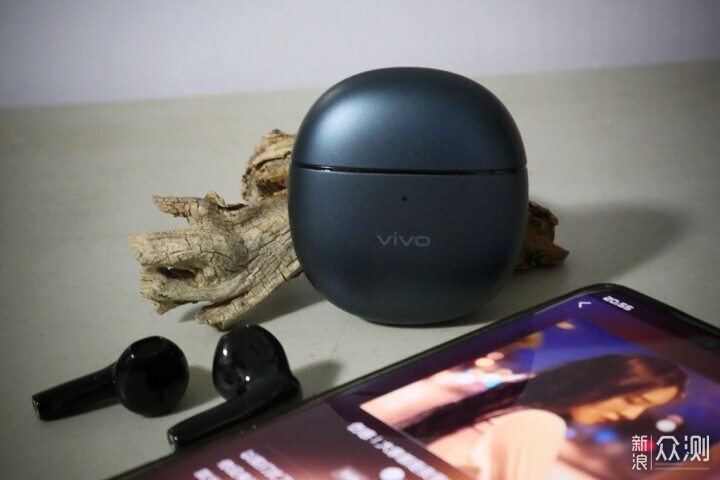 vivo TWS Air Pro：首款半入耳主动降噪耳机_新浪众测