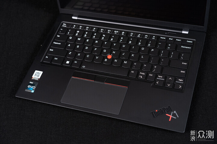 标杆之作，ThinkPad X1 Carbon 2023 新鲜体验_新浪众测