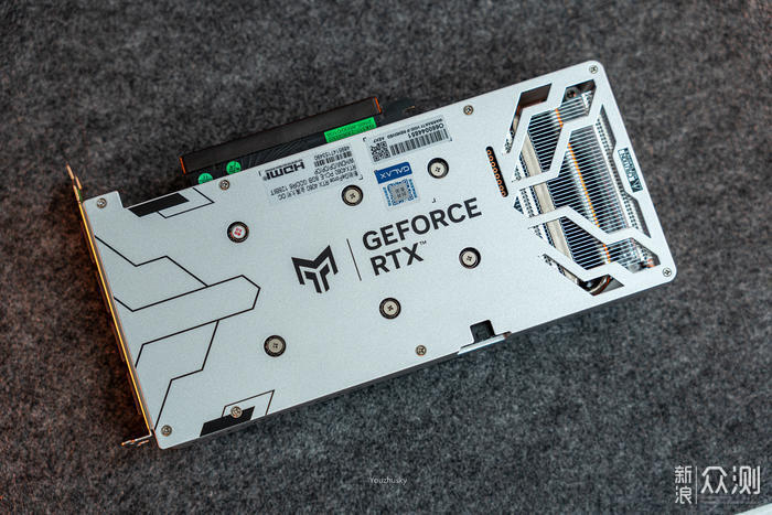 影驰Geforce RTX 4060金属大师OC显卡开箱评测_新浪众测