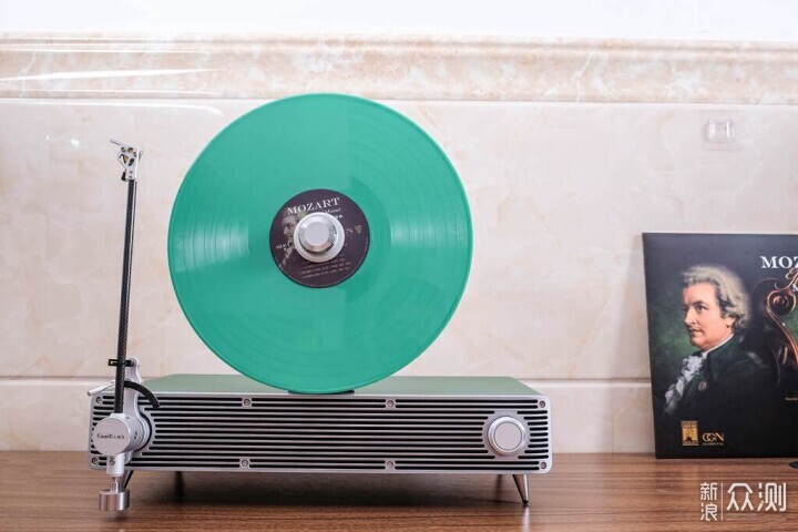 酷极客黑胶唱片机：融合经典与现代的完美之作_新浪众测