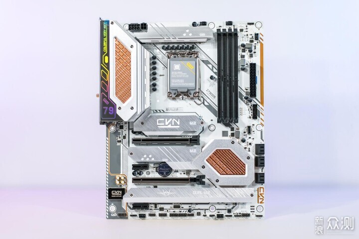 18相供电轻松超频，七彩虹CVN Z790D5主板评测_新浪众测