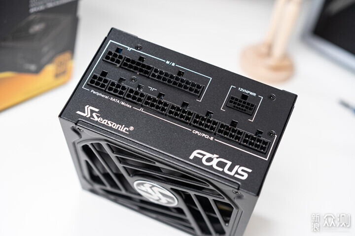 海韵FOCUS GX-1000 (ATX3.0) 开箱_新浪众测