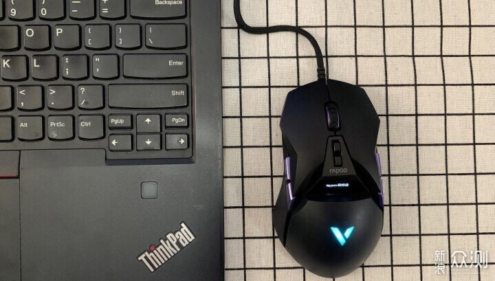 4K屏显，无线超跑 雷柏VT950PRO游戏鼠标