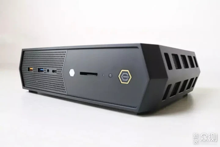 迷你系统天花板 英特尔蝰蛇峡谷NUC12 评测  