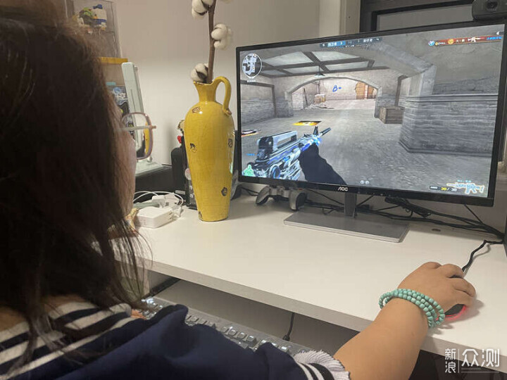 PC游戏最佳辅助，血手幽灵免驱调校师ES52Pro