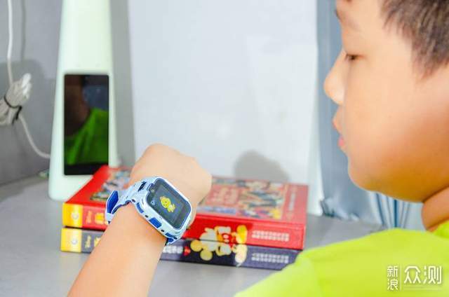 开学季把安全送给孩子——360儿童手表11X_新浪众测