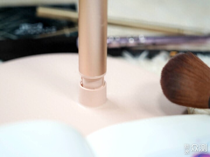 DOCOLab高清玉立镜上手体验_新浪众测