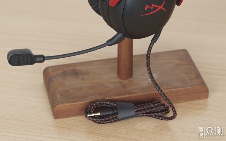 HyperX 飓风3耳机：沉浸式游戏与佩戴感的结合_新浪众测