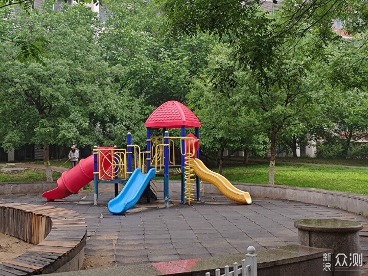 秋雨秋凉之手机摄影记录雨后公园的特别风景_新浪众测