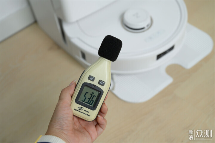 石头自清洁扫拖机器人P10 Pro评测