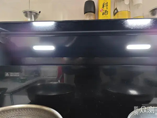 厨房强力辅助！米家智能蒸烤一体集成灶S1