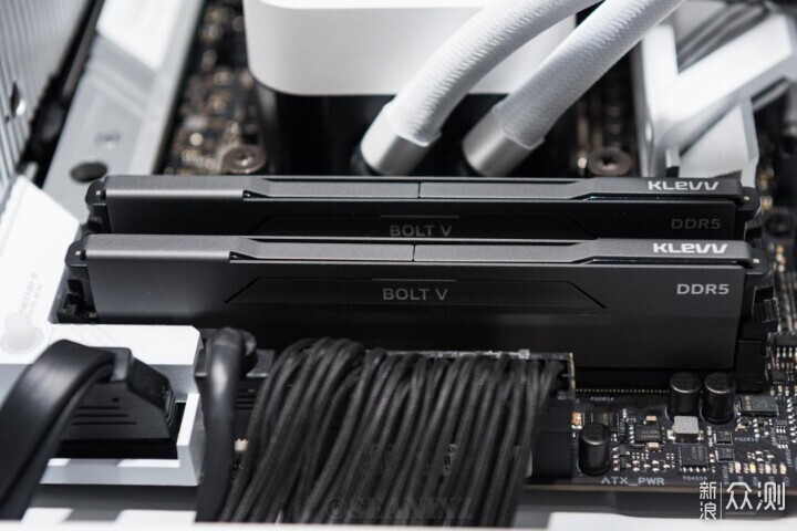 KLEVV科赋BOLT V DDR5 内存条超频测试体验
