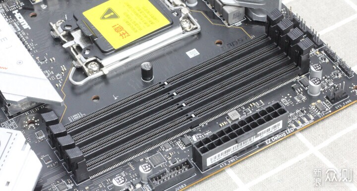 i7-13700KF装机就是为了为所欲为！_新浪众测