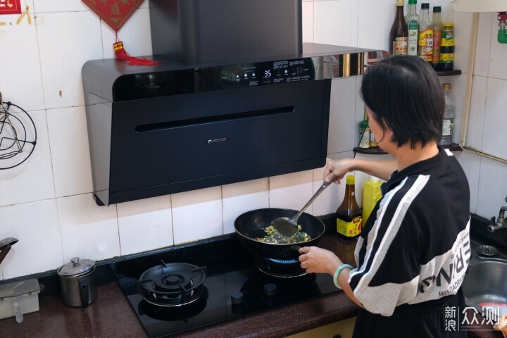 打造舒适的厨房环境，米家智能烟灶套装S1体验_新浪众测