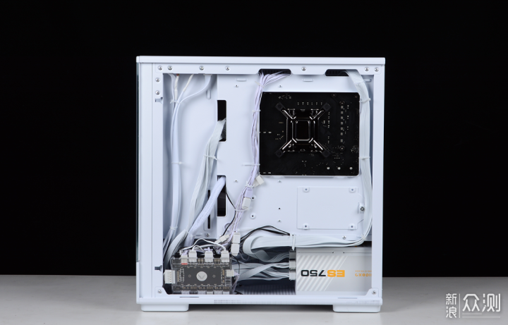 无A柱270°全景房主机：4070+星璨小岚机箱装机_新浪众测