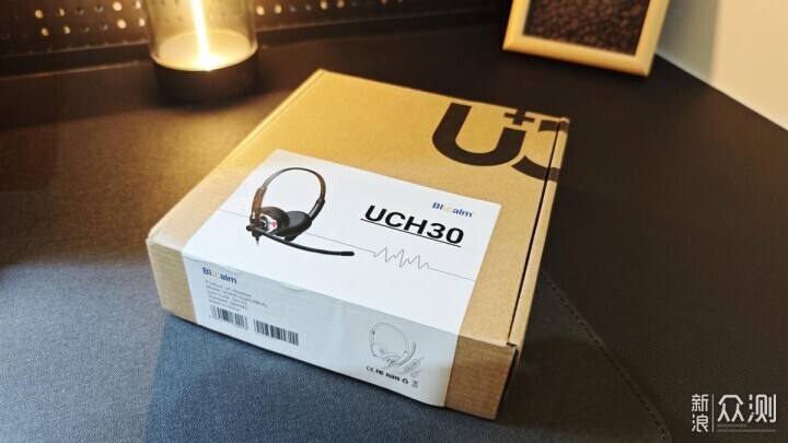 商务人士值得入手的UCH30头戴式即插电脑耳机_新浪众测