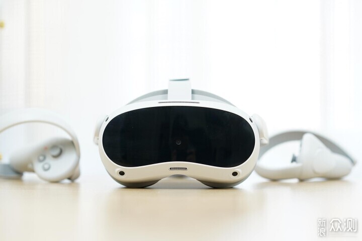 拒绝“伪”VR，一台真正的VR设备玩起来太爽了_新浪众测
