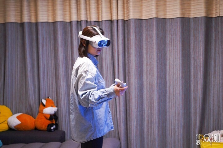 拒绝“伪”VR，一台真正的VR设备玩起来太爽了_新浪众测