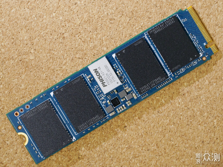PCIe 4.0固态硬盘の原厂信仰：铠侠G3 SD10！_新浪众测