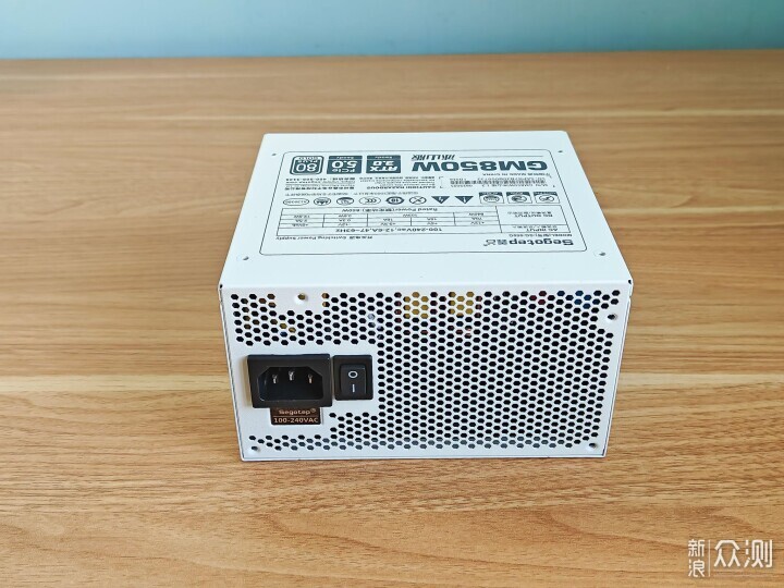 澎湃动力鑫谷GM850W冰山版ATX3.0电源开箱拆解_新浪众测