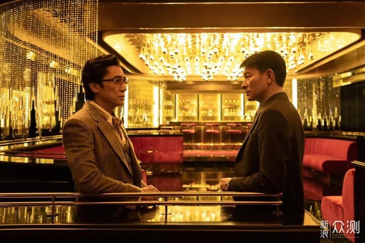 这金手指,拍出了港版“奥本海默”般的感觉_新浪众测