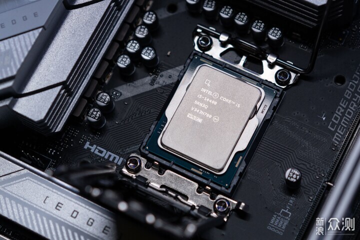 挤一挤总会有的，Intel Core i5 14400 评测_新浪众测