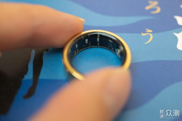 指尖生活伴侣，能测心率记录运动的智能戒指_新浪众测