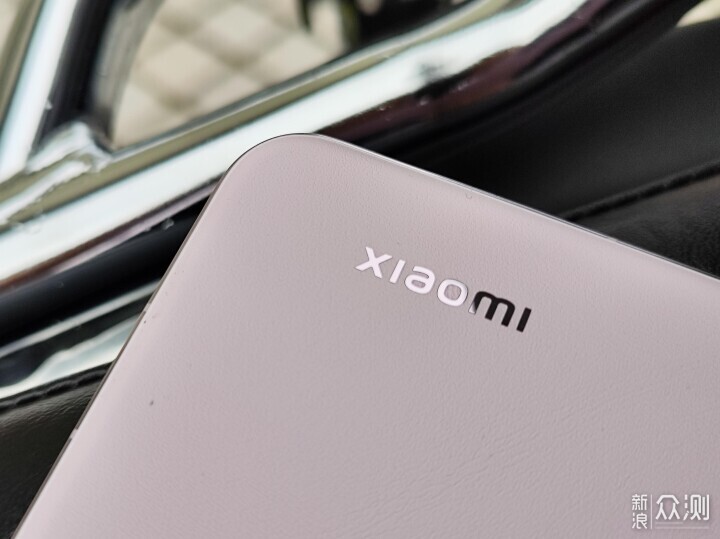 机车风拍我的科技年货Xiaomi 14_新浪众测