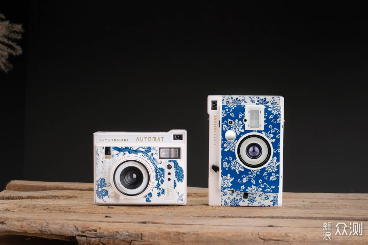 Lomography 联名新系列，用青花瓷做相机_新浪众测