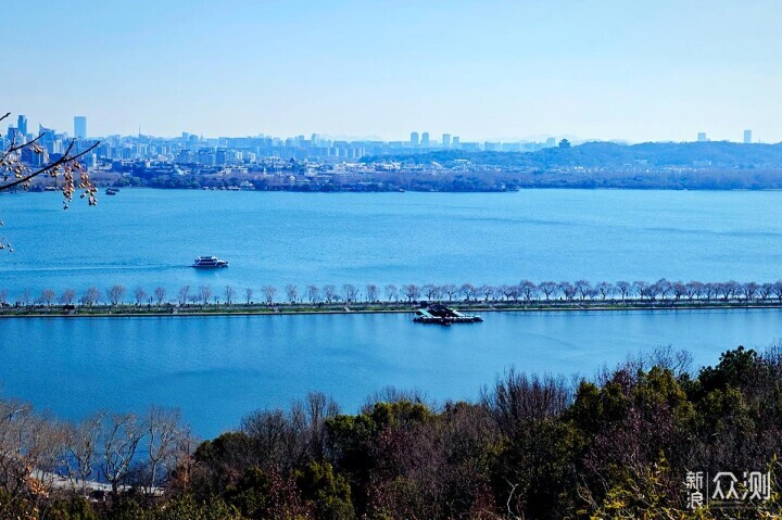 有你更酷，两线体验宝石山登高看西湖的美景_新浪众测