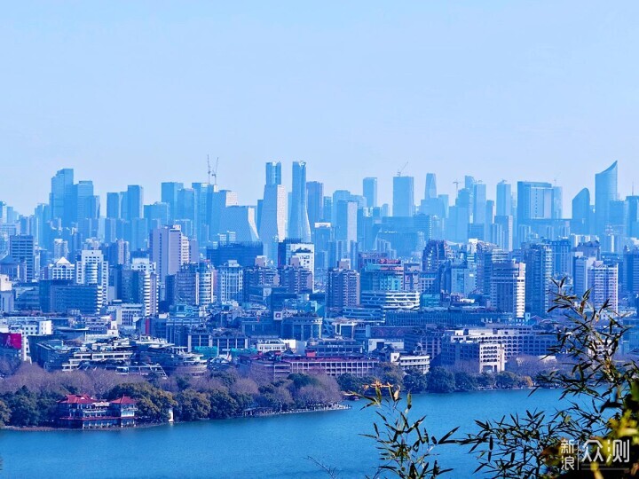 有你更酷，两线体验宝石山登高看西湖的美景_新浪众测