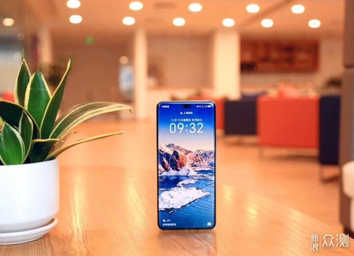 美,满分上镜,荣耀100 Pro深度评测_新浪众测