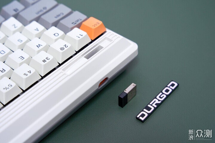 杜伽FUSION机械键盘，打造桌面精致复古范儿_新浪众测