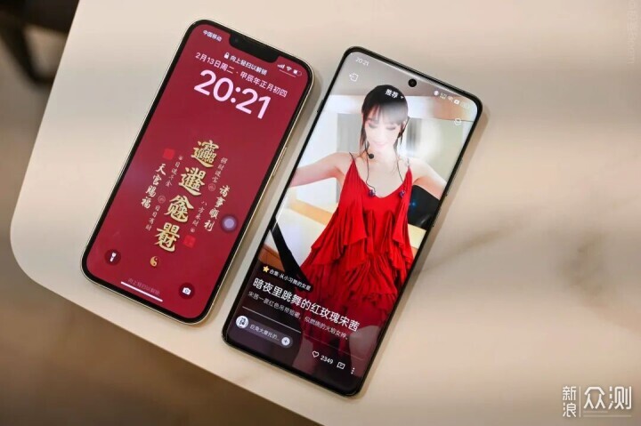 iPhone13要不要升级？换一加12之后的对比_新浪众测