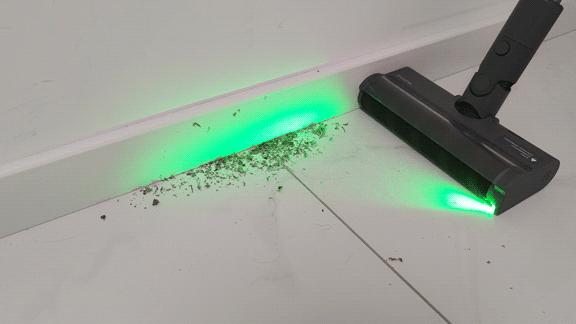 綠光顯塵，無處遁形，追覓V12S吸塵器開箱評測_新浪眾測