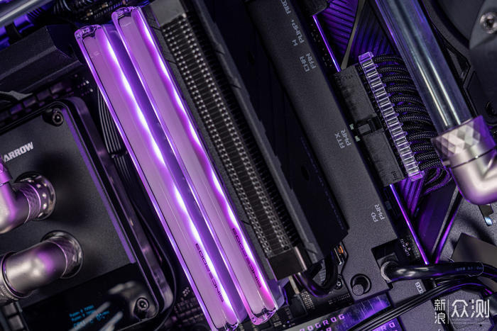 紫金绽放-X670E Extreme+创世神分体水冷装机_新浪众测