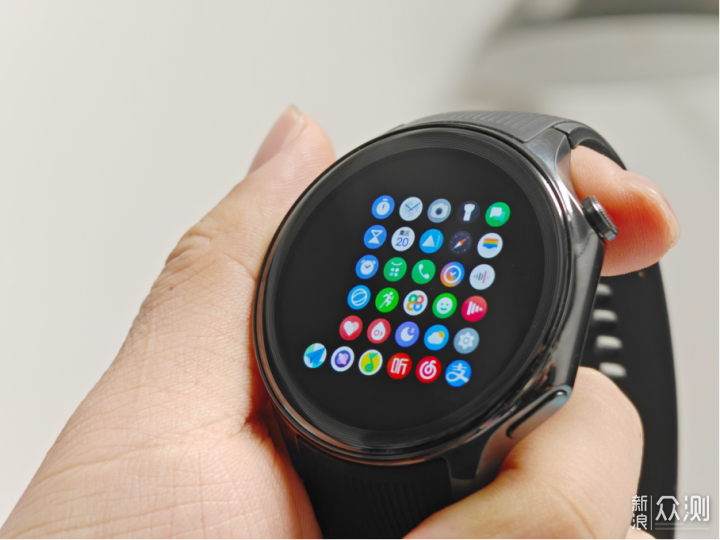 OPPO手表Watch X，圆形表盘设计，又强又好看_新浪众测